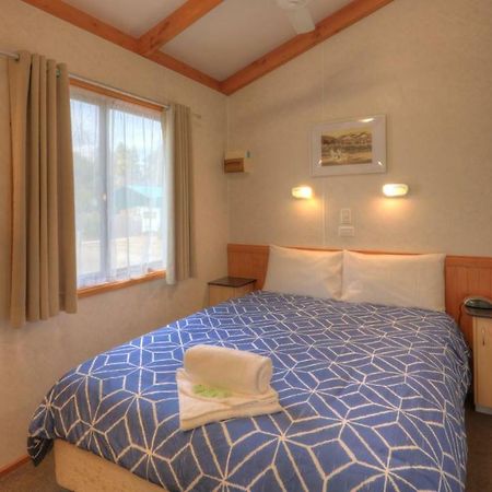 Yea Riverside Caravan Park Екстериор снимка