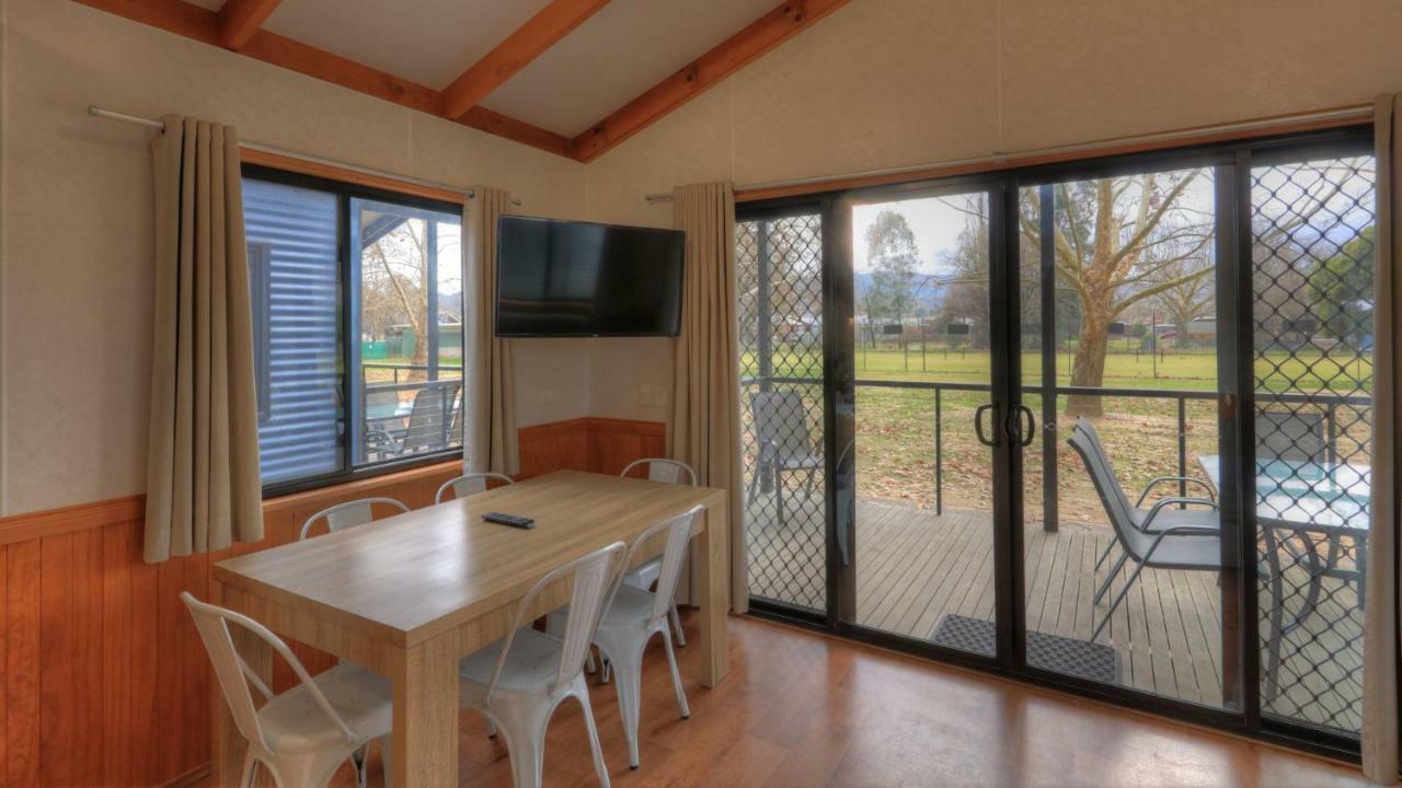 Yea Riverside Caravan Park Екстериор снимка